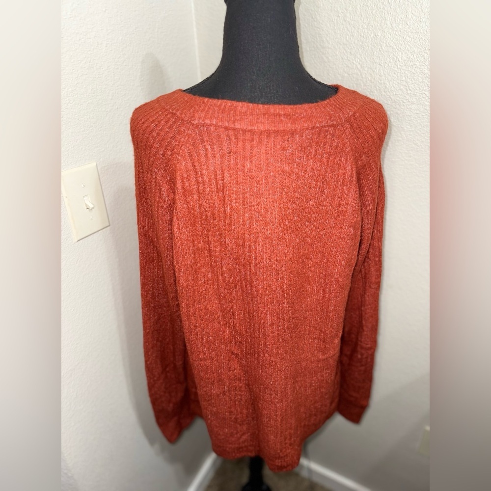 Vero Moda Rust Ribbed Sweater- Size Medium - Picture 7 of 9
